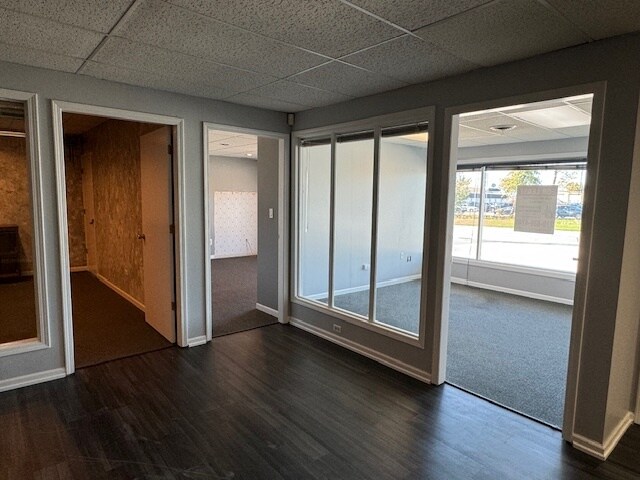 More Photos Of 2540-2550 45th St, Highland General Retail For Lease