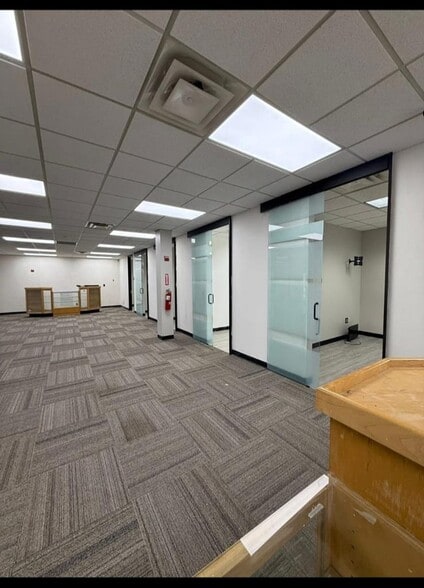 More Photos Of 1235 Southlake Cir, Morrow General Retail For Lease