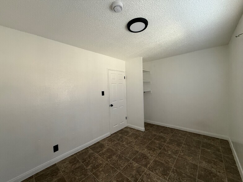 More Photos Of 7001-7005 S Main St, Los Angeles Apartments For Sale