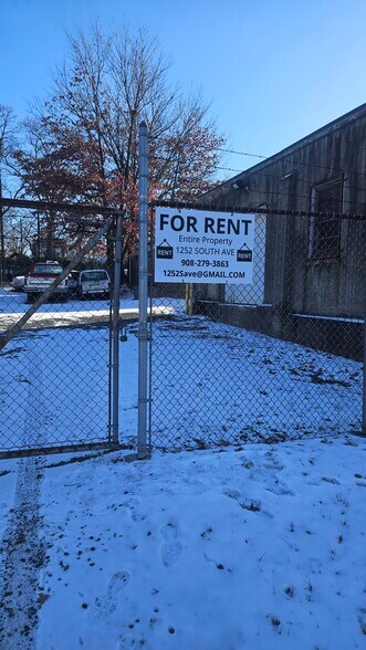 More Photos Of 1252 South Ave, Plainfield Freestanding For Lease