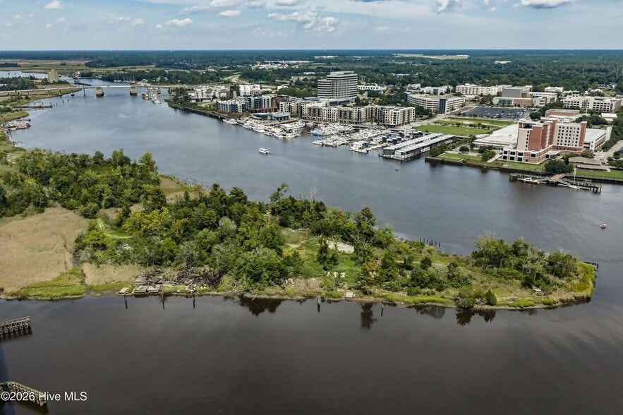 More Photos Of 1100 Point Harbor Rd, Wilmington Land For Sale