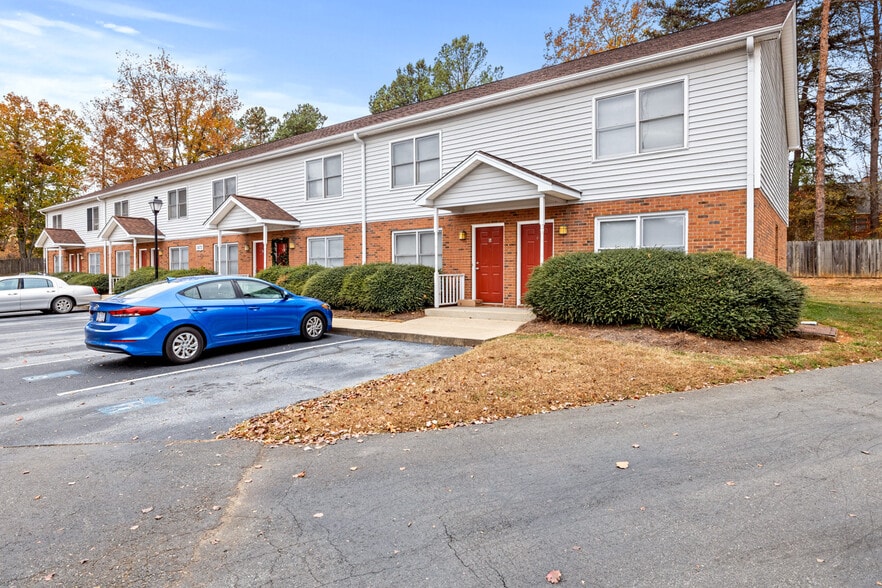 More Photos Of 3456-3480 Jondon Ln, Gastonia Apartments For Sale
