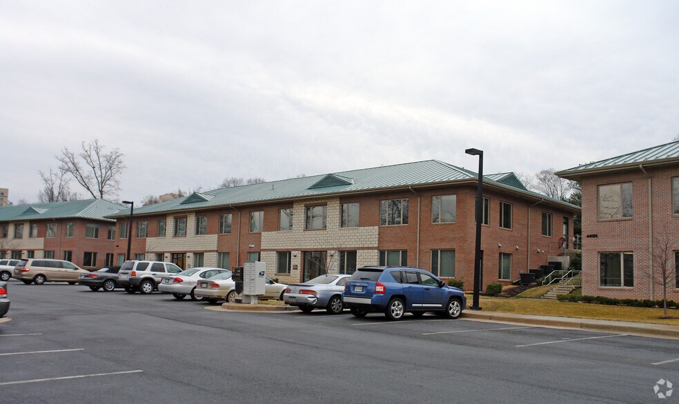 More Photos Of 44125 Woodridge Pky, Lansdowne Office For Sale