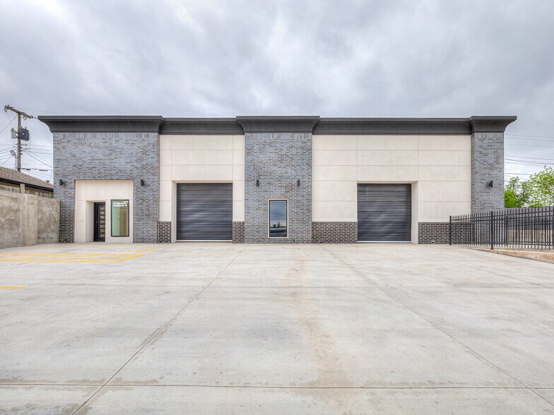 More Photos Of 2922 Cashion Pl, Oklahoma City Warehouse For Sale