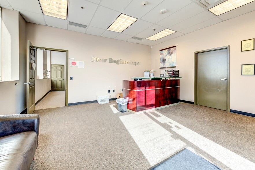 More Photos Of 1470 S Vandeventer Ave, Saint Louis Loft Creative Space For Sale