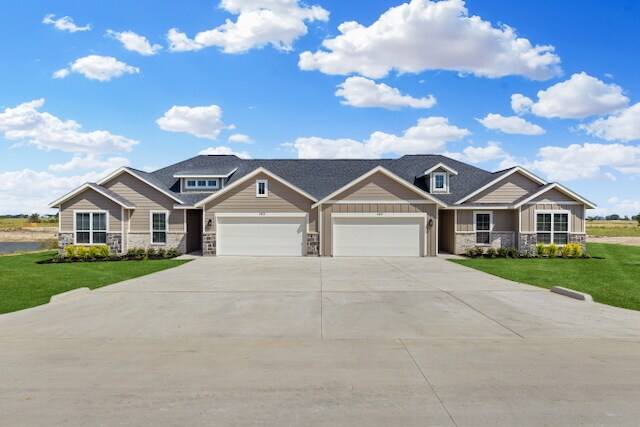 More Photos Of 4420 Clovis Ct, Midlothian Apartments For Sale