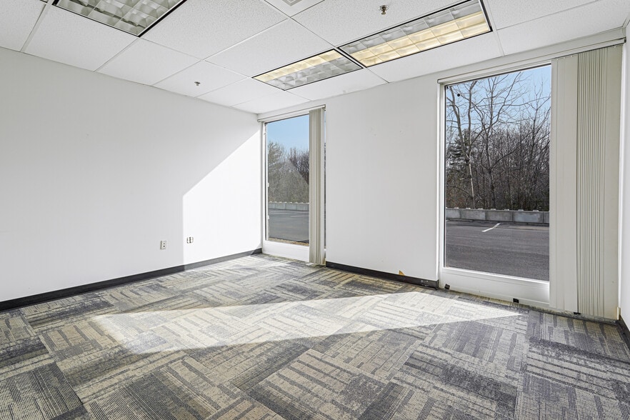More Photos Of 9 Industrial Rd, Milford Office For Lease