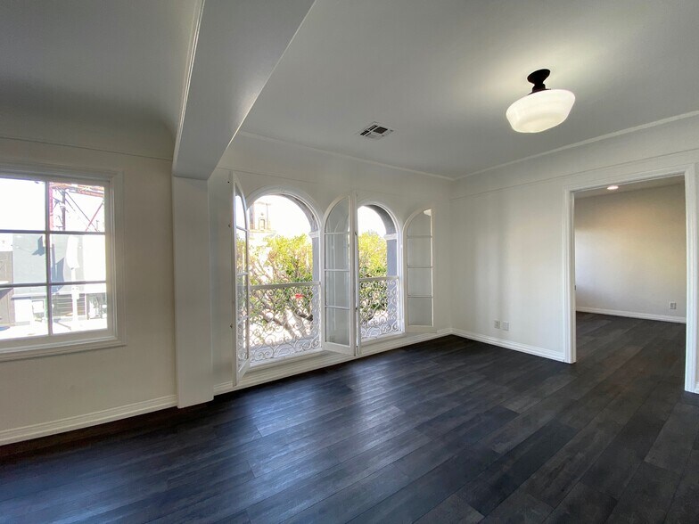 More Photos Of 617 S La Brea Ave, Los Angeles Storefront Retail Residential For Lease