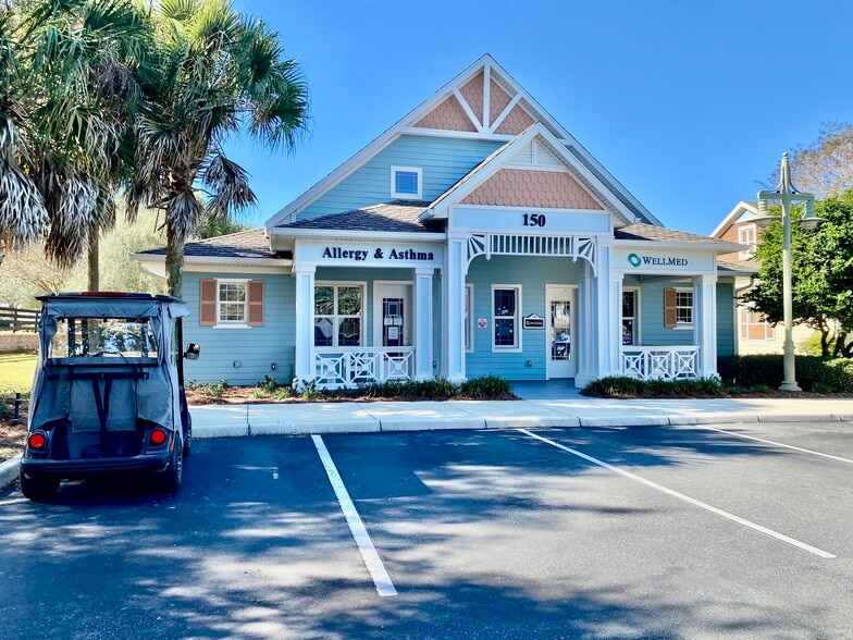 Primary Photo Of 910 Old Camp Rd, Lady Lake Medical For Sale