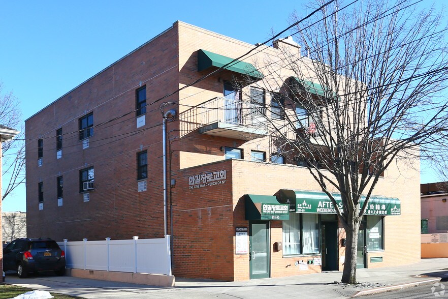 More Photos Of 211-55 45th Dr, Bayside Office Residential For Sale