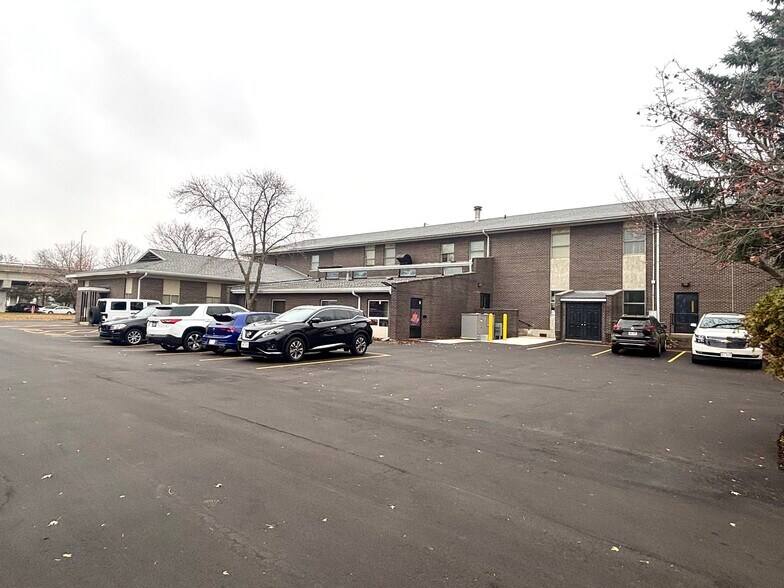 More Photos Of 529 S Jefferson, Green Bay Office For Lease