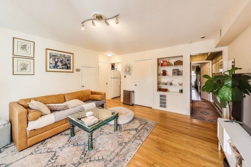 More Photos Of 1324 10th St NW, Washington Apartments For Sale