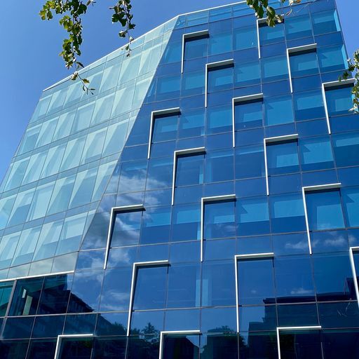 More Photos Of 525 8th Ave W, Vancouver Coworking Space