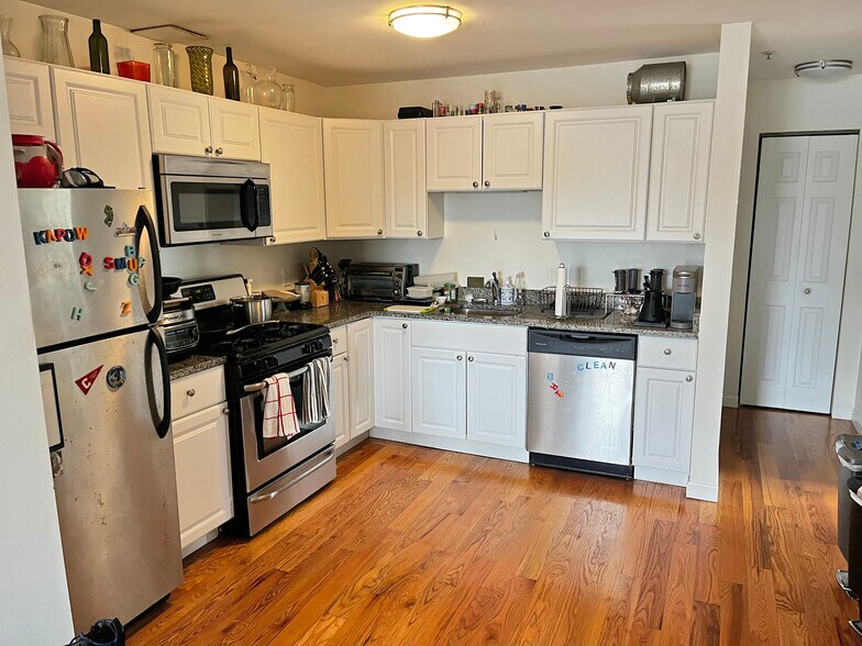 More Photos Of 660-674 Cambridge St, Cambridge Apartments For Sale