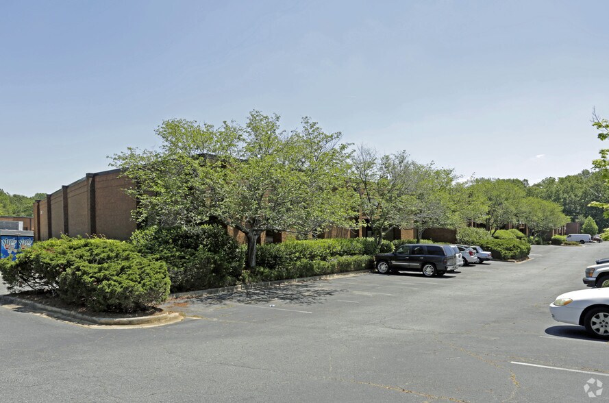 More Photos Of 1720 Cumberland Point Dr SE, Marietta Warehouse For Lease