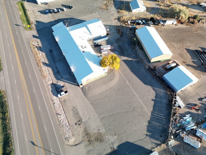 More Photos Of 1720 Main St, Lander Warehouse For Sale