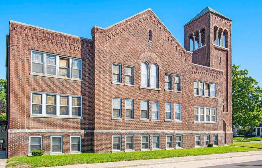 More Photos Of 1101 Blaine Ave, South Bend Religious Facility For Sale