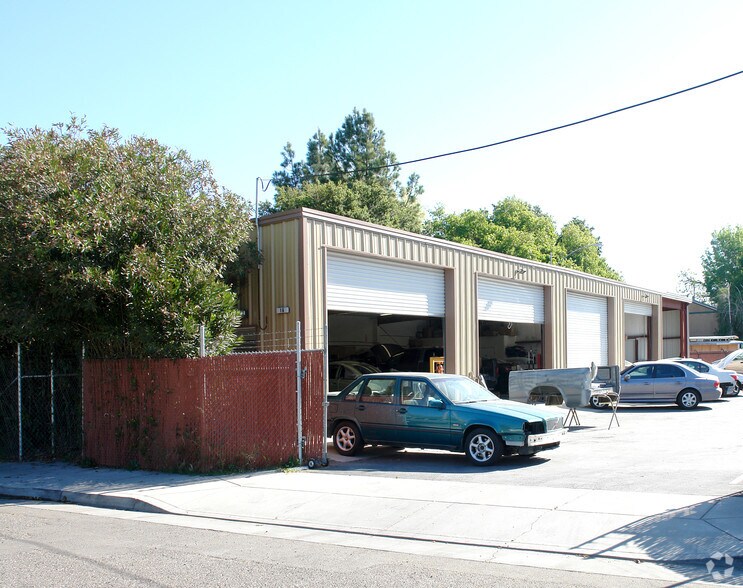 Primary Photo Of 16 S University St, Healdsburg Unknown For Lease