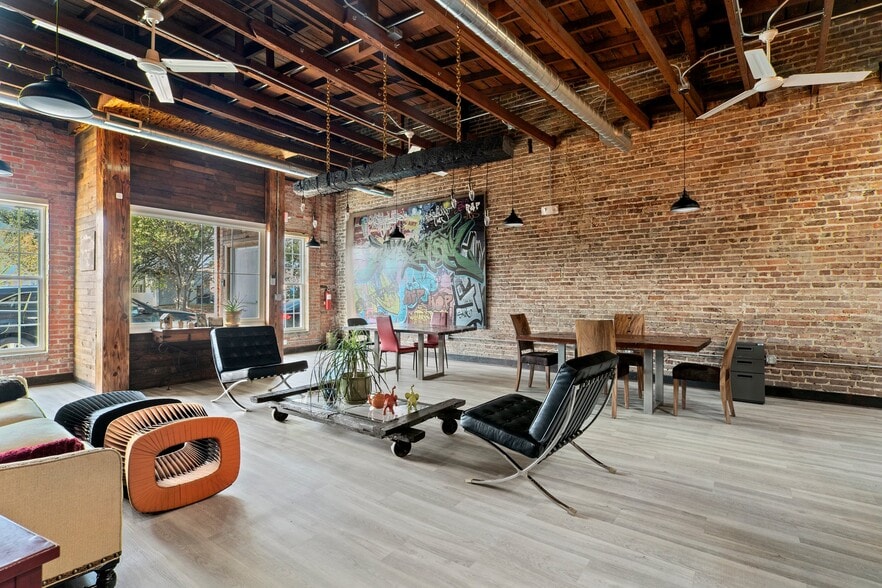 More Photos Of 123 S Railroad Ave, Dunn General Retail For Sale