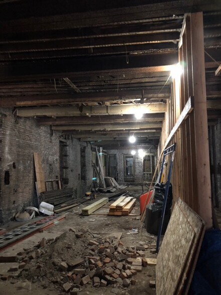 More Photos Of 27-29 Bank St, New London Storefront Retail Residential For Sale