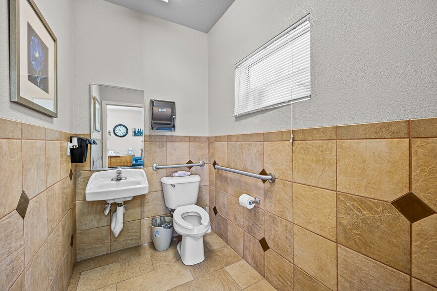More Photos Of 9010 Betel Dr, El Paso Apartments For Sale