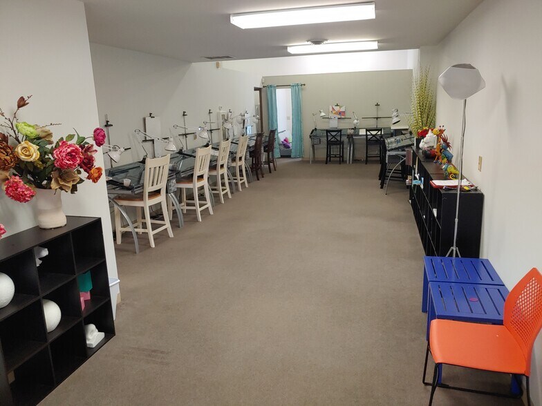 More Photos Of 6543 Commerce Pky, Dublin Office For Lease