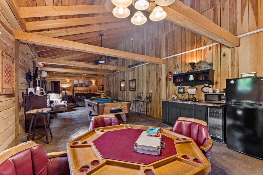 More Photos Of 6863 E Highway 80, Russell Springs Lodge Meeting Hall For Sale