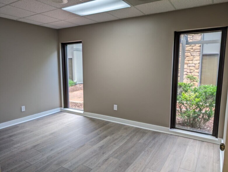 More Photos Of 1100 Logger Ct, Raleigh Office For Lease