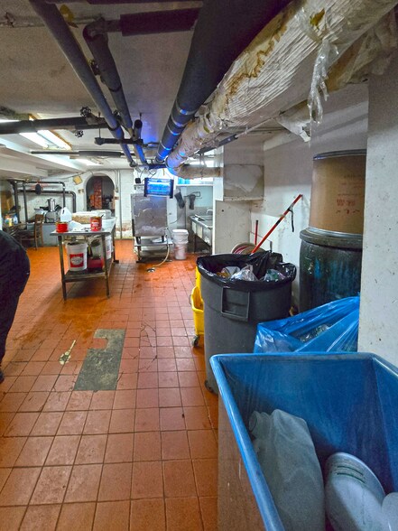 More Photos Of 609 Franklin Ave, Brooklyn Hospitality For Lease