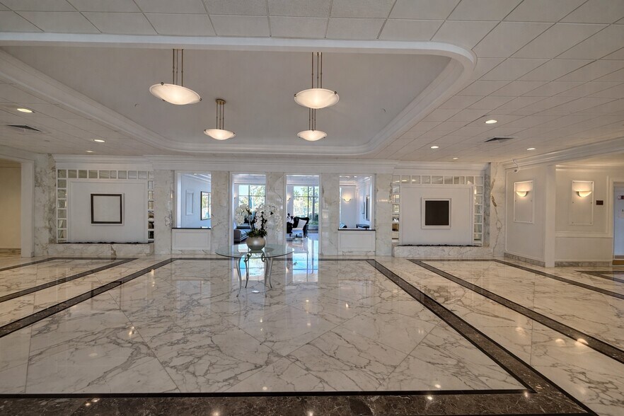 More Photos Of 5700 Collins Ave, Miami Beach Apartments For Sale