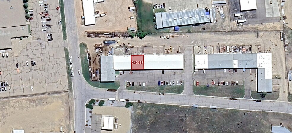 More Photos Of 64 Imperial Dr, Evanston Warehouse For Lease
