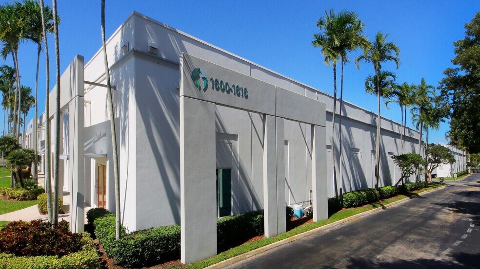 More Photos Of 1539 NW 79th Ave, Doral Warehouse For Lease