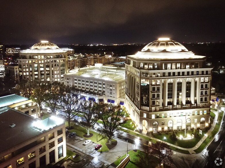 More Photos Of 4350 Congress St, Charlotte Office For Lease