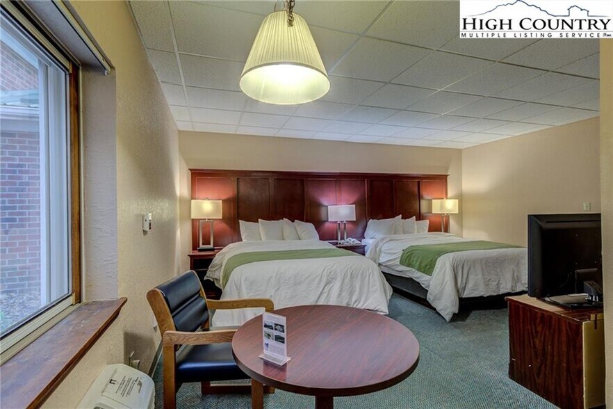 More Photos Of 341 N Main St, Sparta Hospitality For Sale