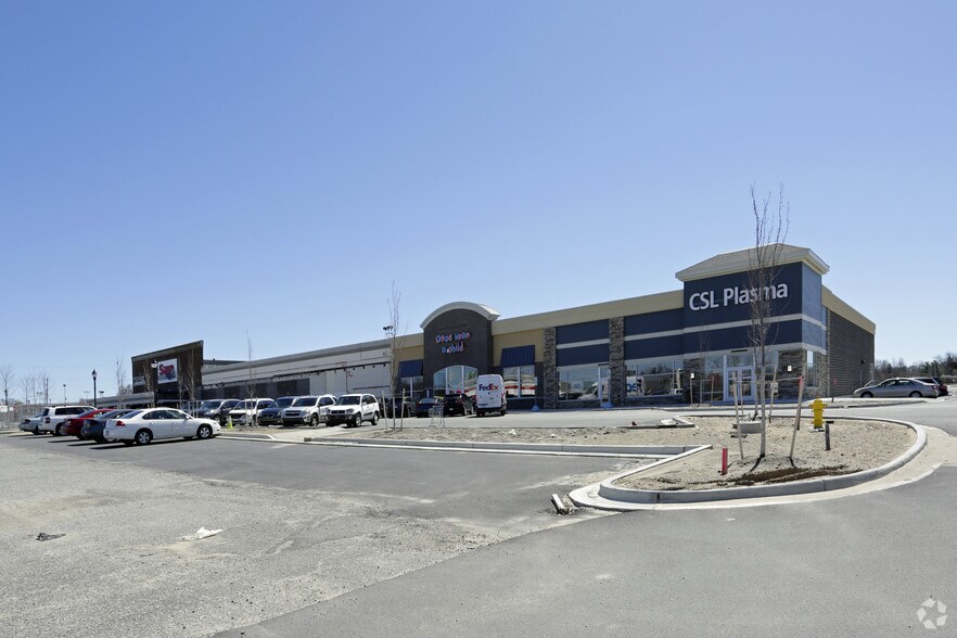 More Photos Of 1216-1284 28th St SW, Grand Rapids General Retail For Sale