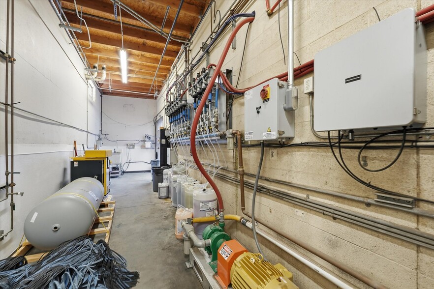 More Photos Of 615 W Ray Rd, Gilbert Carwash For Sale