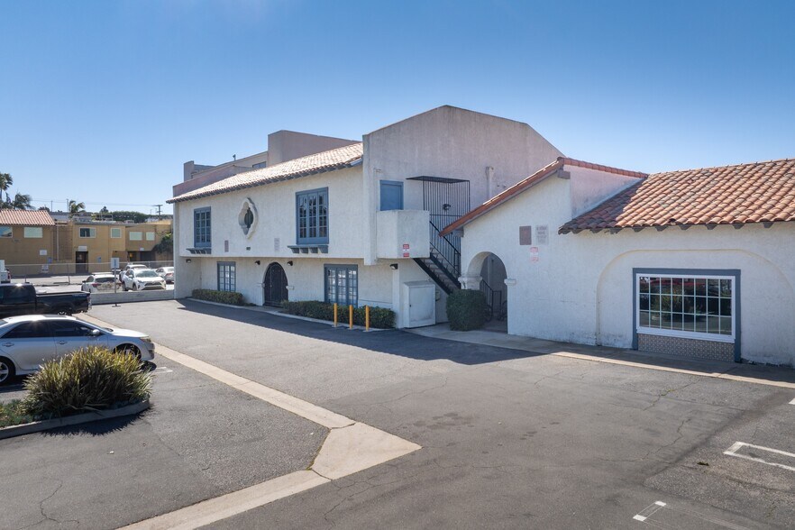 More Photos Of , Huntington Beach Office For Sale