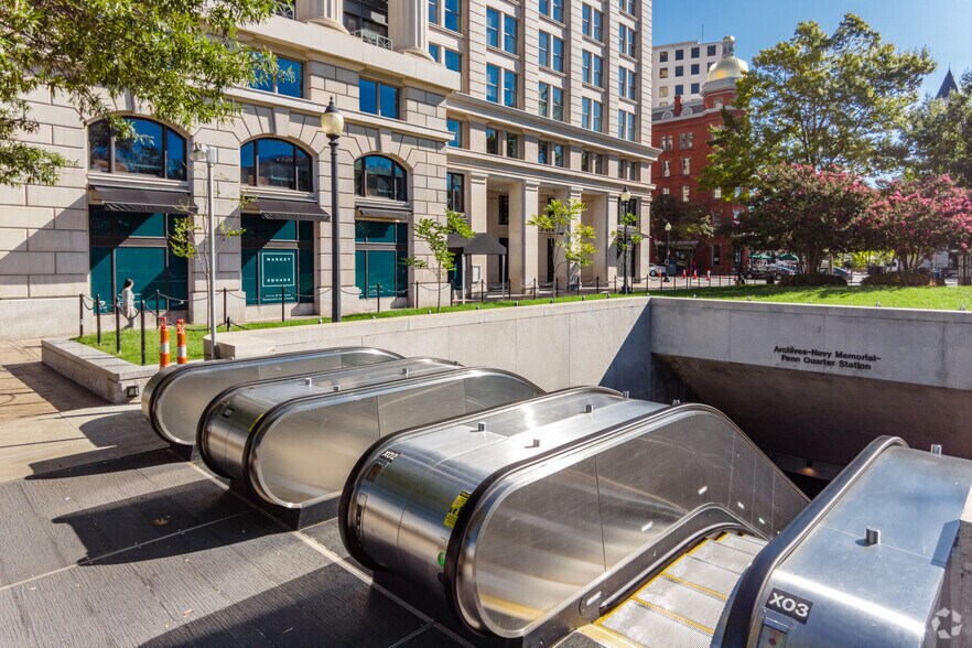 More Photos Of 701 Pennsylvania Ave NW, Washington Office For Lease