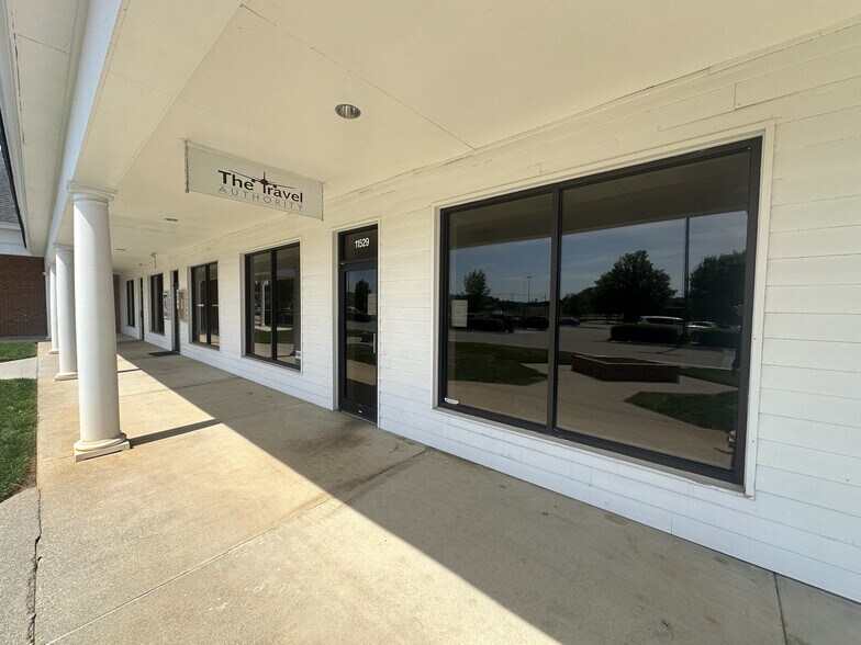 Primary Photo Of 11529 Kingston Pike, Farragut Freestanding For Lease