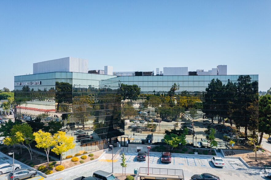 More Photos Of 4401 N Atlantic Ave, Long Beach Office For Lease