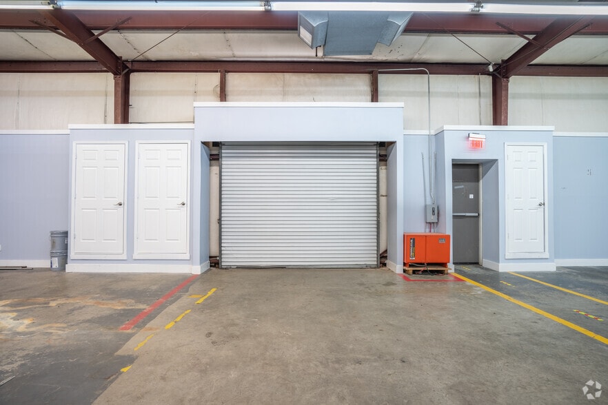 More Photos Of 1595 Highway 411 NE, Cartersville Service For Lease