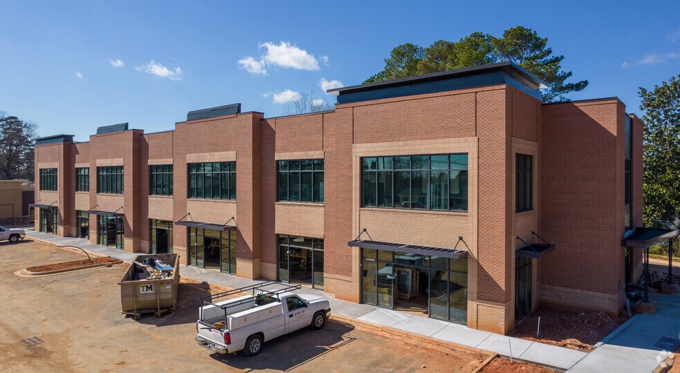 More Photos Of 1628 Main St, Wake Forest Storefront Retail Office For Lease