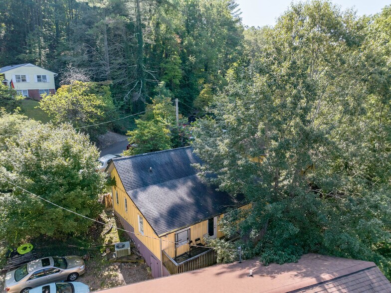 More Photos Of 44 & 54 Legacy Ln, Cullowhee Apartments For Sale