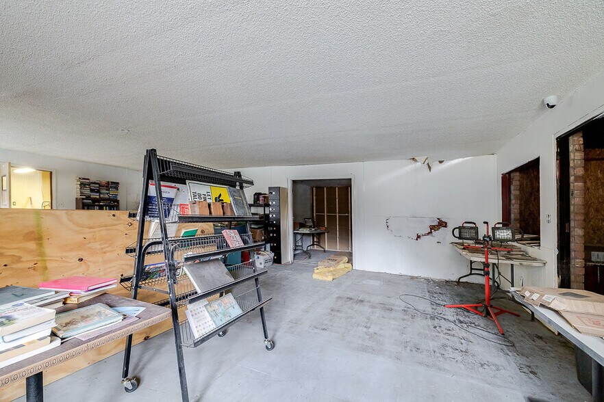 More Photos Of 667 Godfrey Rd SE, Allenhurst Specialty For Sale