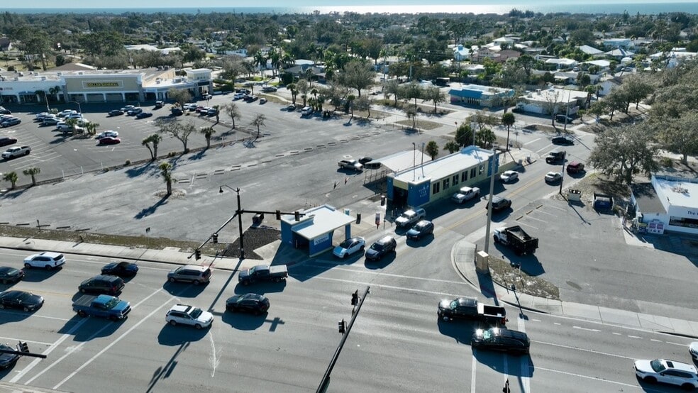 More Photos Of 700 Tamiami Trl S, Venice Carwash For Sale