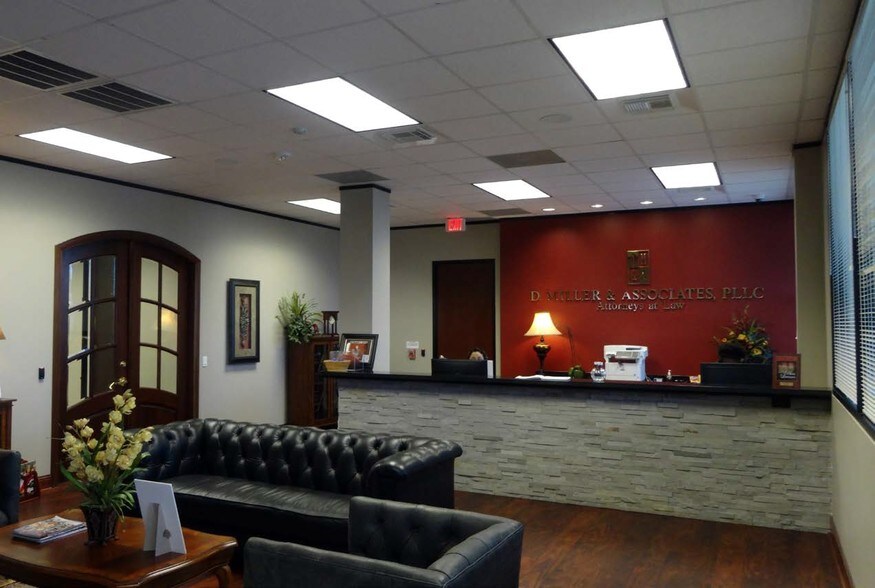 More Photos Of 2610 W Sam Houston Pky S, Houston Office For Lease