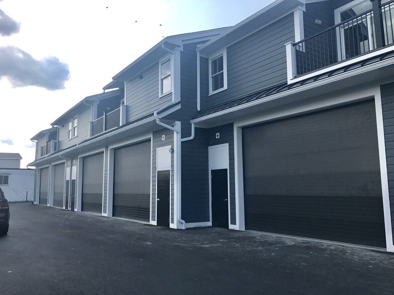 More Photos Of 42 Felton St, Waltham Warehouse For Lease