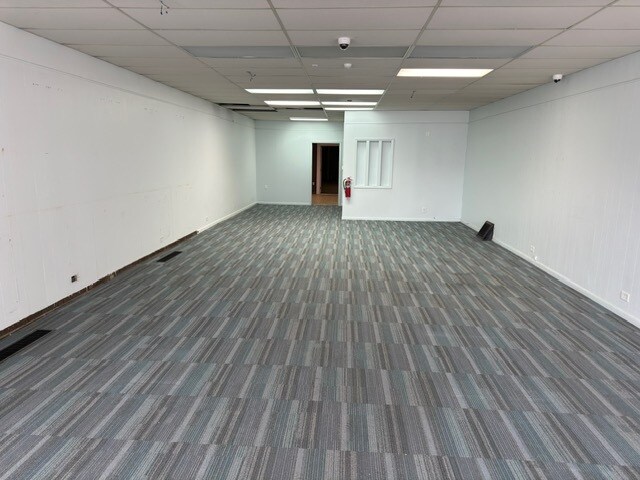 More Photos Of 149 S 6th St, Seward Storefront Retail Office For Lease