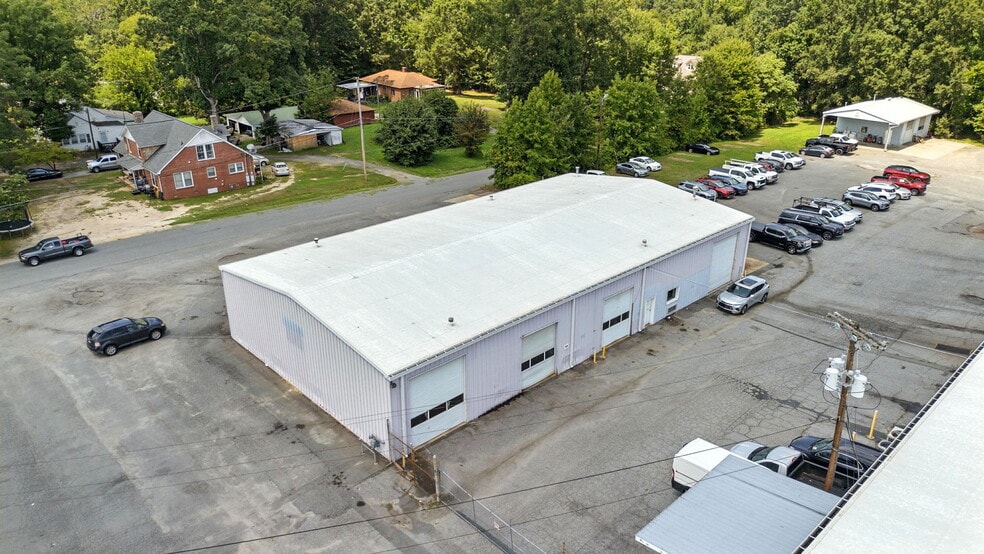 More Photos Of 1520 S Cannon Blvd, Kannapolis Auto Dealership For Sale