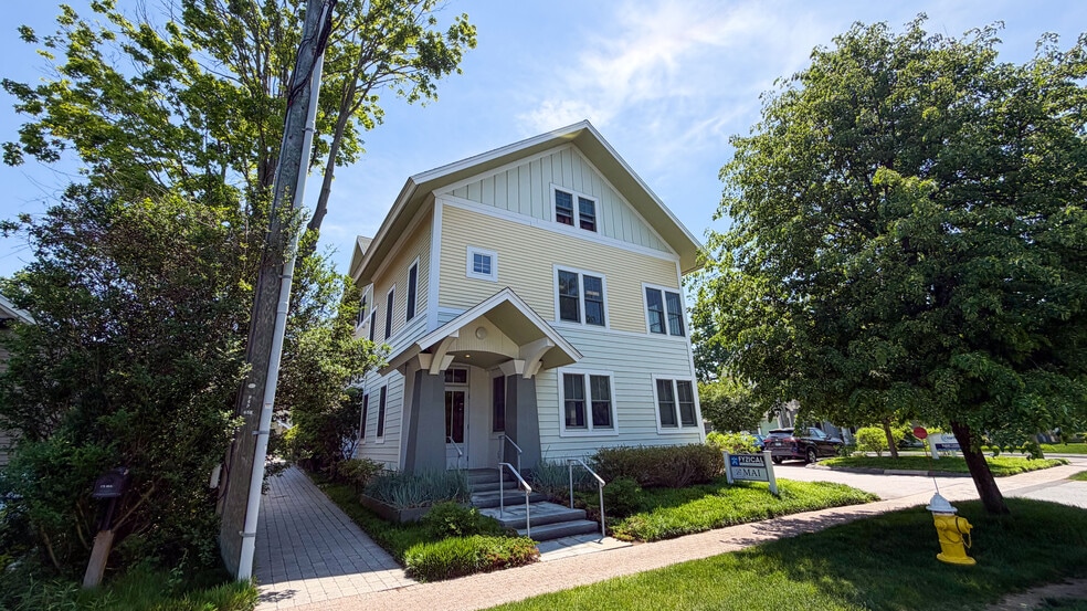 Primary Photo Of 90 Wall St, Madison Medical For Lease